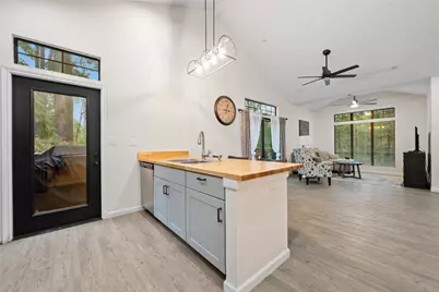 71 White Oak Street, Point Blank, TX 77364 - Photo 10