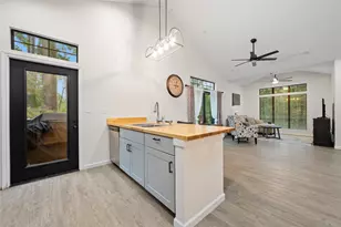 71 White Oak St, Point Blank, TX 77364 - Photo 10