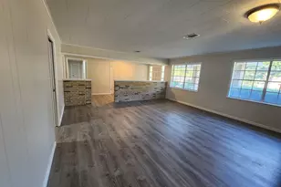 201 Verna St, Jasper, TX 75951 - Photo 8