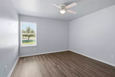 3141 Cr 81, Rosharon, TX 77583 - Photo 10