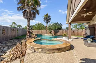 1207 Shadowbend St, Pearland, TX 77581 - Photo 34
