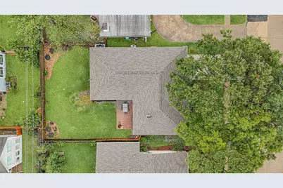 12814 Westmere Drive, Houston, TX 77077 - Photo 6