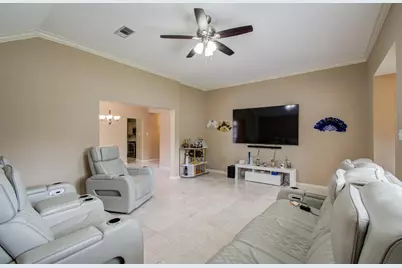 21074 Southern Colony Court, Katy, TX 77449 - Photo 6