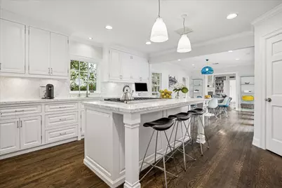 3616 Meadow Lake Lane, Houston, TX 77027 - Photo 12