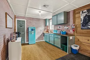 3727 Ball, Galveston, TX 77550 - Photo 22