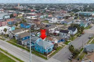 3727 Ball, Galveston, TX 77550 - Photo 38