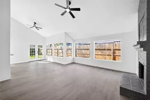 24007 Landing Way Dr, Spring, TX 77373 - Photo 10