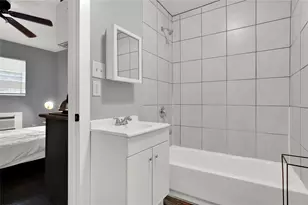 3714 Dabney St, Houston, TX 77026 - Photo 6