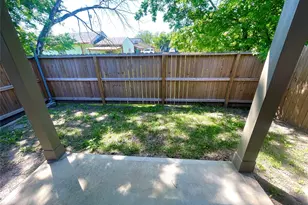 9710 Tuffly St, Houston, TX 77029 - Photo 32
