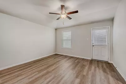 5345 Basquiat Drive, Houston, TX 77048 - Photo 8