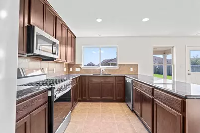 9006 Sasson Boulevard, Houston, TX 77044 - Photo 8