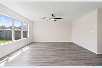 9006 Sasson Boulevard, Houston, TX 77044 - Photo 12