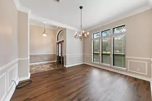 15935 Parkchester Dr, Houston, TX 77062 - Photo 2