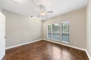 15935 Parkchester Dr, Houston, TX 77062 - Photo 12