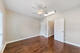 15935 Parkchester Dr, Houston, TX 77062 - Photo 10