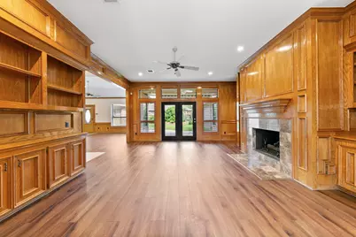 15935 Parkchester Drive, Houston, TX 77062 - Photo 6
