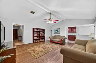 1013 Paulette Dr, Deer Park, TX 77536 - Photo 8