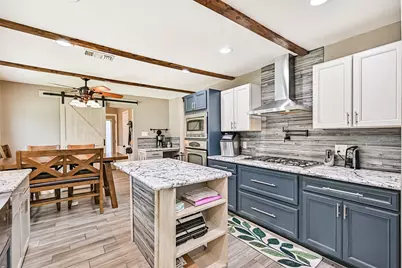 1813 Meadowview Drive, Alvin, TX 77511 - Photo 26