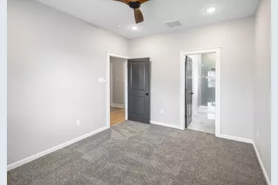 5036 Mallow Street #A, Houston, TX 77033 - Photo 24