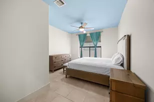 4129 Dickson St, Houston, TX 77007 - Photo 18
