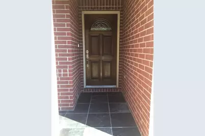 8807 Kaeling Meadow Court, Houston, TX 77075 - Photo 2