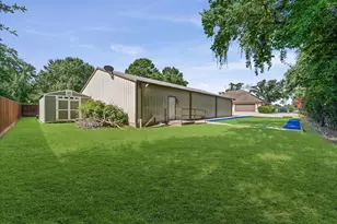 727 Baker Dr, Tomball, TX 77375 - Photo 34