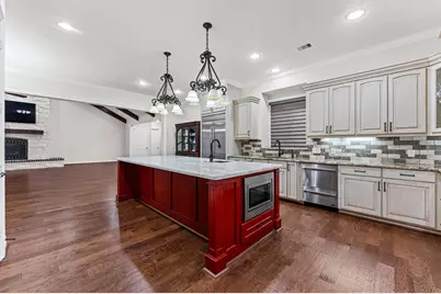 727 Baker Drive, Tomball, TX 77375 - Photo 14