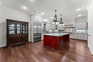 727 Baker Dr, Tomball, TX 77375 - Photo 10