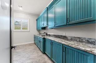 727 Baker Dr, Tomball, TX 77375 - Photo 24