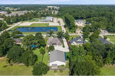727 Baker Drive, Tomball, TX 77375 - Photo 38