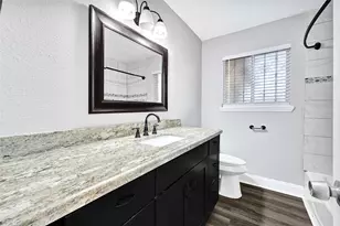 12106 Panay Dr, Houston, TX 77048 - Photo 12