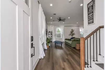 1228 McNeil Street, Houston, TX 77009 - Photo 6
