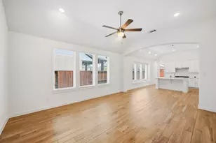 10227 Van Gogh Ct, Manvel, TX 77583 - Photo 16