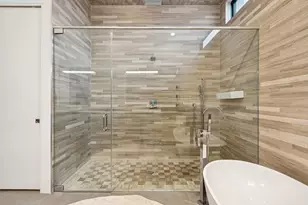 2332 Wroxton Rd, Houston, TX 77005 - Photo 34