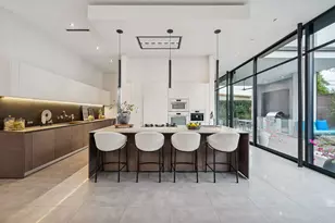 2332 Wroxton Rd, Houston, TX 77005 - Photo 4