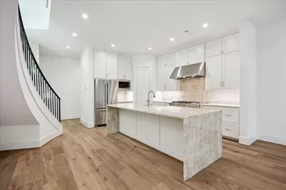 6303 Rodrigo Street #A, Houston, TX 77007 - Photo 4