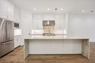 6303 Rodrigo St, Houston, TX 77007 - Photo 10