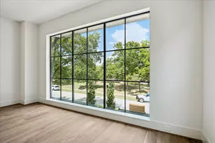 6303 Rodrigo St, Houston, TX 77007 - Photo 16