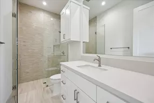 6303 Rodrigo St, Houston, TX 77007 - Photo 32