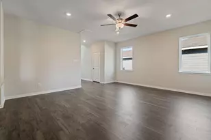 15802 Berry Hl Dr, Conroe, TX 77303 - Photo 4