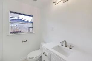 5530 Lincrest Ln, Houston, TX 77056 - Photo 14