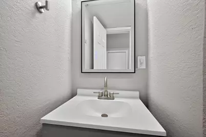 1221 Cedar Post Lane #4B, Houston, TX 77055 - Photo 12