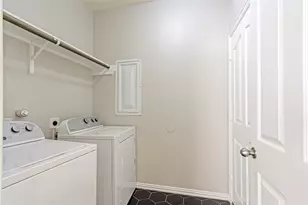 17323 Stonehedge Dr, Houston, TX 77073 - Photo 24