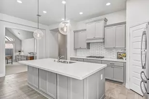 13509 Mason Canyon Ln, Pearland, TX 77584 - Photo 10