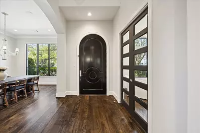 2117 Dickey Place, Houston, TX 77019 - Photo 2