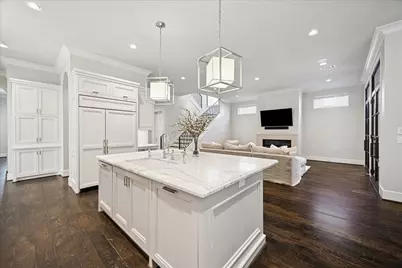 2117 Dickey Place, Houston, TX 77019 - Photo 4