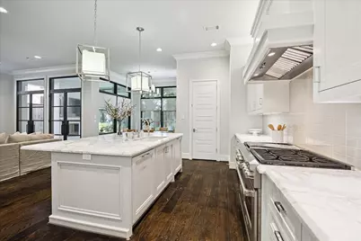 2117 Dickey Place, Houston, TX 77019 - Photo 18