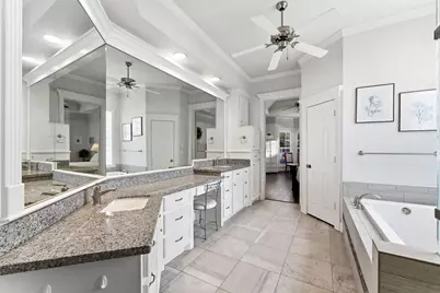 11 Flintshire Place, The Woodlands, TX 77382 - Photo 32