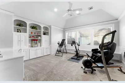 11 Flintshire Place, The Woodlands, TX 77382 - Photo 36