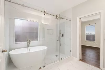 2010 Lincoln Crest Way, Sugar Land, TX 77498 - Photo 28